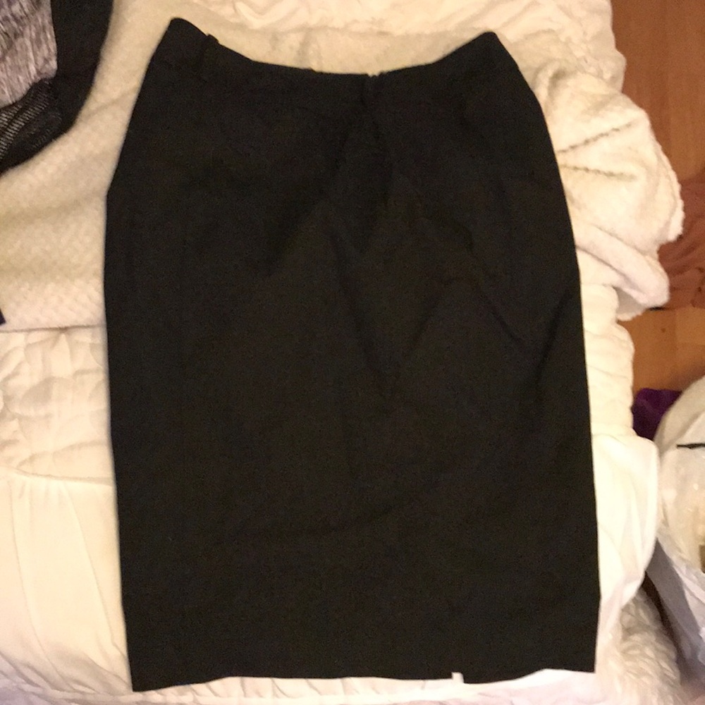 Black business skirt